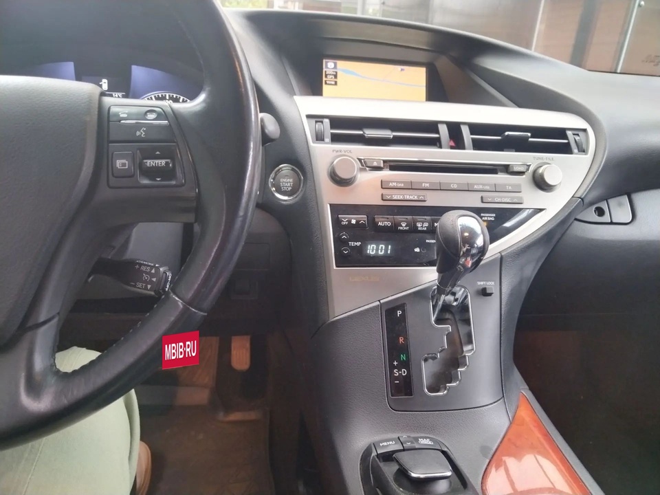 Lexus RX III, 2011 год, 1 950 000 рублей, 8 фотография