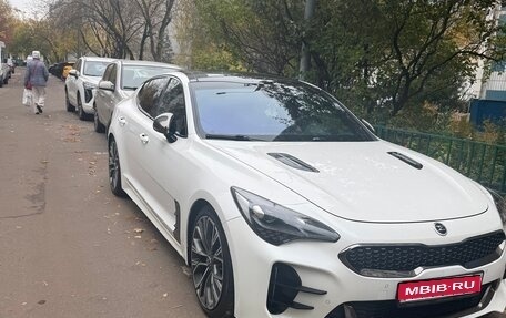 KIA Stinger I, 2018 год, 2 180 000 рублей, 1 фотография
