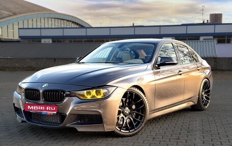 BMW 3 серия, 2011 год, 1 890 000 рублей, 1 фотография