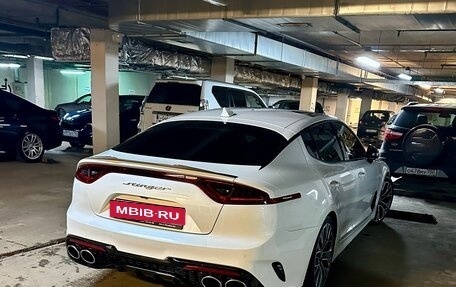 KIA Stinger I, 2018 год, 2 180 000 рублей, 5 фотография