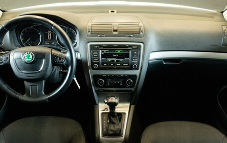 Skoda Octavia, 2011 год, 850 000 рублей, 5 фотография