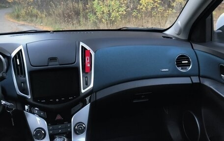 Chevrolet Cruze II, 2015 год, 930 000 рублей, 15 фотография