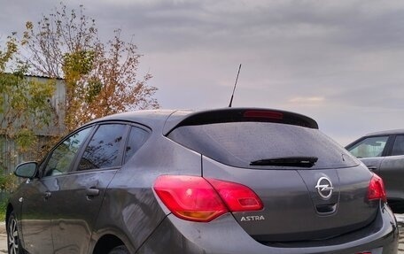 Opel Astra J, 2011 год, 643 000 рублей, 4 фотография