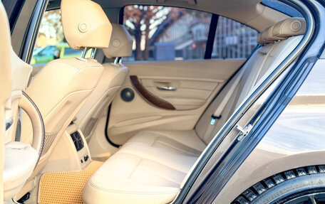 BMW 3 серия, 2011 год, 1 890 000 рублей, 13 фотография