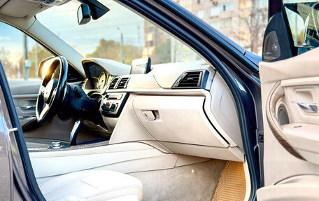 BMW 3 серия, 2011 год, 1 890 000 рублей, 15 фотография