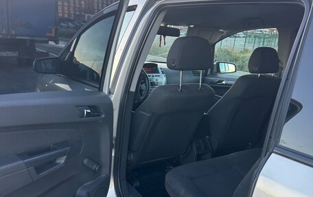 Opel Zafira B, 2009 год, 600 000 рублей, 10 фотография