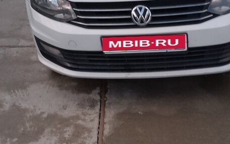 Volkswagen Polo VI (EU Market), 2016 год, 835 000 рублей, 1 фотография