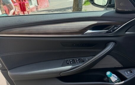 BMW 5 серия, 2019 год, 3 100 000 рублей, 7 фотография