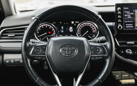 Toyota Camry, 2021 год, 3 498 000 рублей, 9 фотография