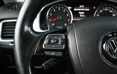 Volkswagen Touareg III, 2010 год, 1 499 000 рублей, 16 фотография