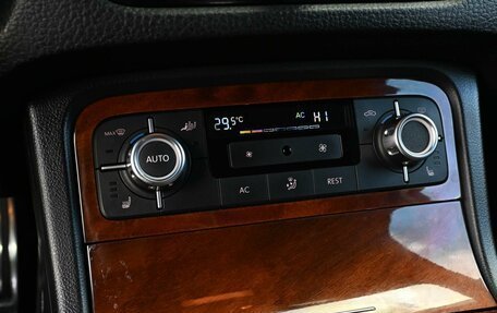 Volkswagen Touareg III, 2010 год, 1 499 000 рублей, 23 фотография
