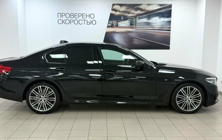 BMW 5 серия, 2019 год, 4 580 000 рублей, 30 фотография