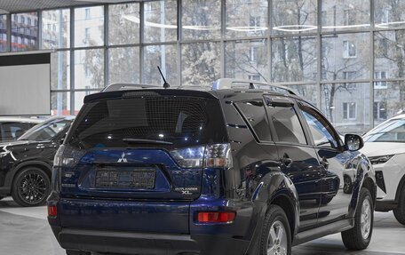 Mitsubishi Outlander III рестайлинг 3, 2010 год, 949 000 рублей, 6 фотография