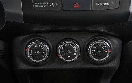 Mitsubishi Outlander III рестайлинг 3, 2010 год, 949 000 рублей, 16 фотография
