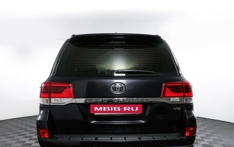 Toyota Land Cruiser 200, 2019 год, 6 156 000 рублей, 6 фотография