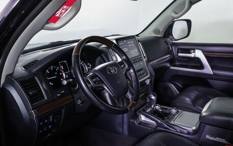 Toyota Land Cruiser 200, 2019 год, 6 156 000 рублей, 15 фотография