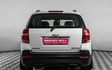 Chevrolet Captiva I, 2014 год, 1 306 000 рублей, 6 фотография