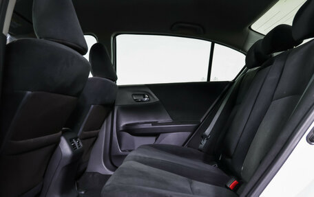 Honda Accord IX рестайлинг, 2013 год, 1 697 000 рублей, 11 фотография