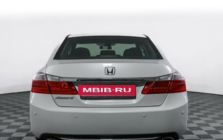 Honda Accord IX рестайлинг, 2013 год, 1 697 000 рублей, 6 фотография