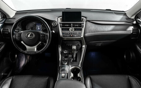 Lexus NX I, 2016 год, 2 300 000 рублей, 16 фотография