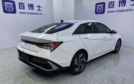 Hyundai Elantra, 2023 год, 1 218 000 рублей, 6 фотография