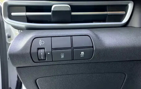 Hyundai Elantra, 2023 год, 1 218 000 рублей, 14 фотография