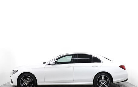 Mercedes-Benz E-Класс, 2019 год, 3 648 000 рублей, 8 фотография