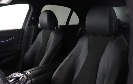 Mercedes-Benz E-Класс, 2019 год, 3 648 000 рублей, 17 фотография