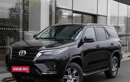 Toyota Fortuner II, 2021 год, 4 498 000 рублей, 1 фотография