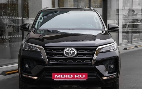 Toyota Fortuner II, 2021 год, 4 498 000 рублей, 2 фотография