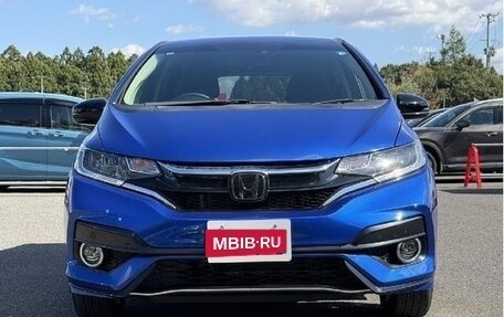 Honda Fit III, 2019 год, 975 000 рублей, 2 фотография