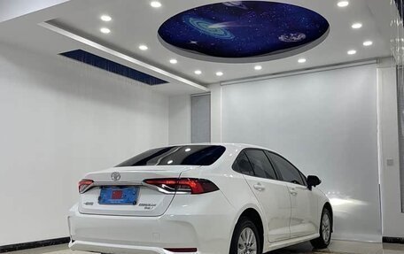 Toyota Corolla, 2023 год, 1 600 000 рублей, 6 фотография