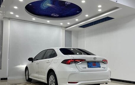Toyota Corolla, 2023 год, 1 600 000 рублей, 4 фотография