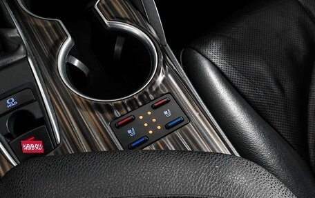 Toyota Camry, 2019 год, 2 450 000 рублей, 22 фотография