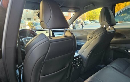 Lexus RX IV рестайлинг, 2022 год, 6 989 000 рублей, 17 фотография