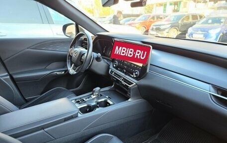 Lexus RX IV рестайлинг, 2022 год, 6 989 000 рублей, 9 фотография