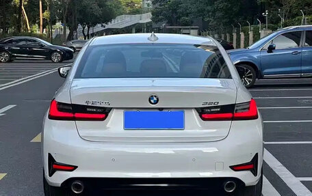 BMW 3 серия, 2022 год, 1 990 004 рублей, 4 фотография