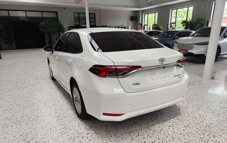 Toyota Corolla, 2022 год, 1 580 000 рублей, 4 фотография