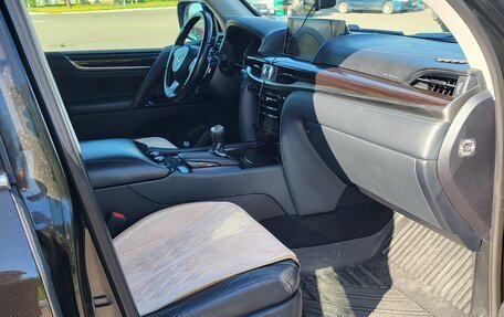 Lexus LX III, 2019 год, 7 350 000 рублей, 9 фотография