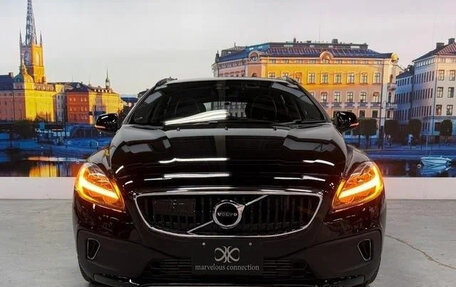 Volvo V40 Cross Country I, 2019 год, 1 241 008 рублей, 2 фотография