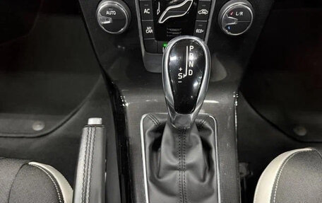 Volvo V40 Cross Country I, 2019 год, 1 241 008 рублей, 21 фотография