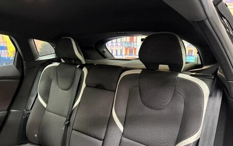 Volvo V40 Cross Country I, 2019 год, 1 241 008 рублей, 27 фотография