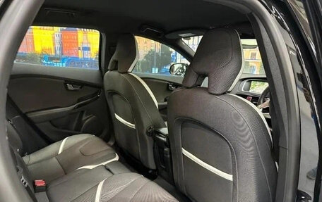 Volvo V40 Cross Country I, 2019 год, 1 241 008 рублей, 26 фотография