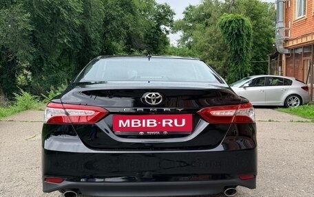 Toyota Camry, 2019 год, 2 700 000 рублей, 2 фотография