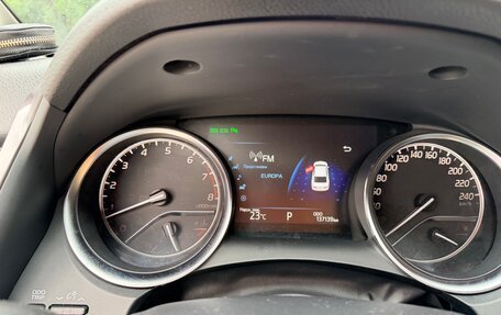 Toyota Camry, 2019 год, 2 700 000 рублей, 8 фотография