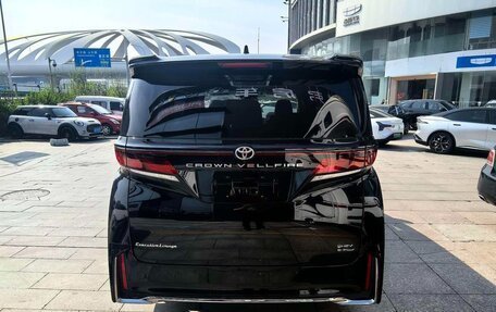 Toyota Vellfire, 2026 год, 16 999 776 рублей, 7 фотография
