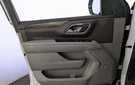 Chevrolet Tahoe IV, 2022 год, 7 550 000 рублей, 25 фотография