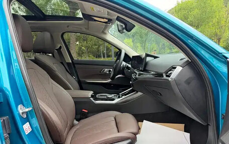BMW 3 серия, 2023 год, 3 176 000 рублей, 10 фотография