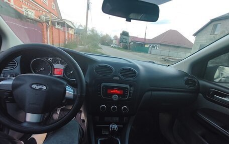 Ford Focus II рестайлинг, 2010 год, 600 000 рублей, 6 фотография