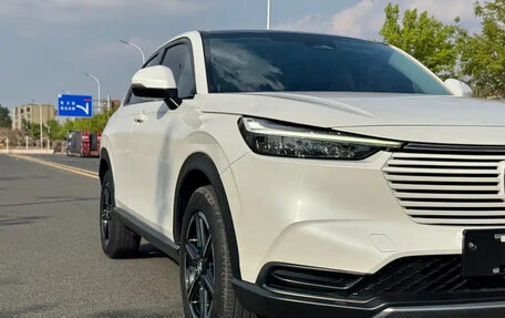 Honda Vezel, 2023 год, 1 555 000 рублей, 5 фотография
